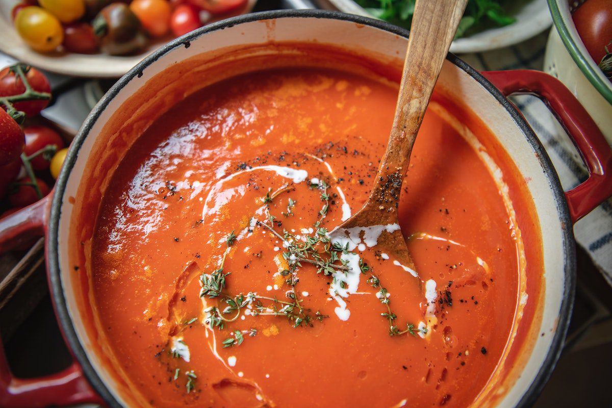 Tomatensuppe aus eingekochten Tomaten